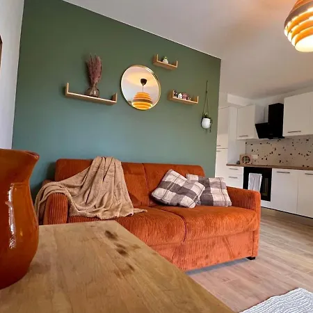 La Grange - Ground Floor Apartment, Terrace, Free Private Parking, Near Colmar