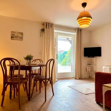 La Grange - Ground Floor Apartment, Terrace, Free Private Parking, Near Colmar * Sainte-Croix-en-Plaine